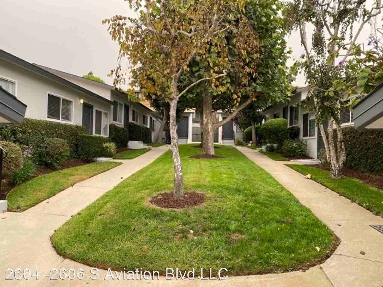 2604-2606 S Aviation Blvd - Photo 2 of 3