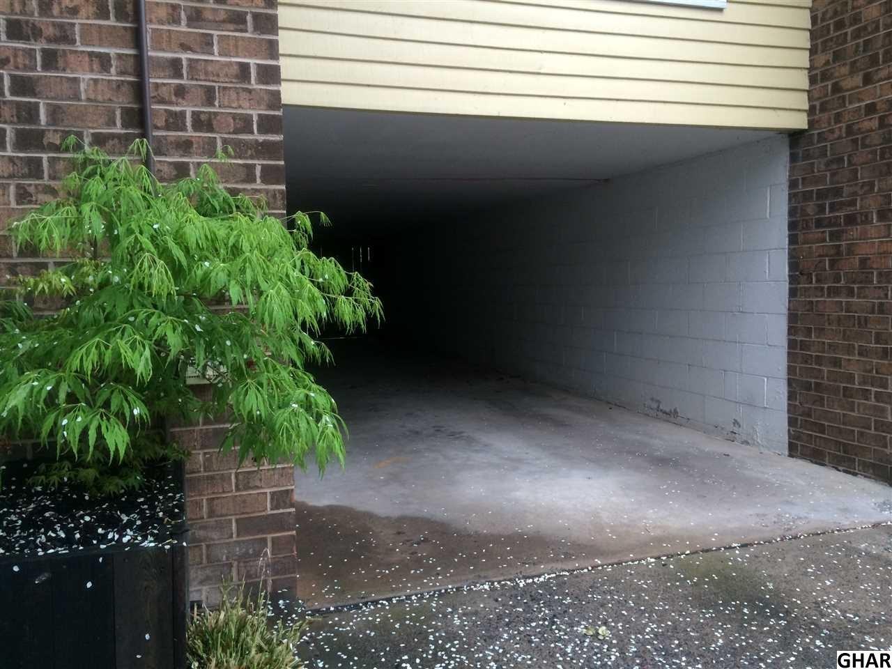 615 Showers St - Photo 3 of 12