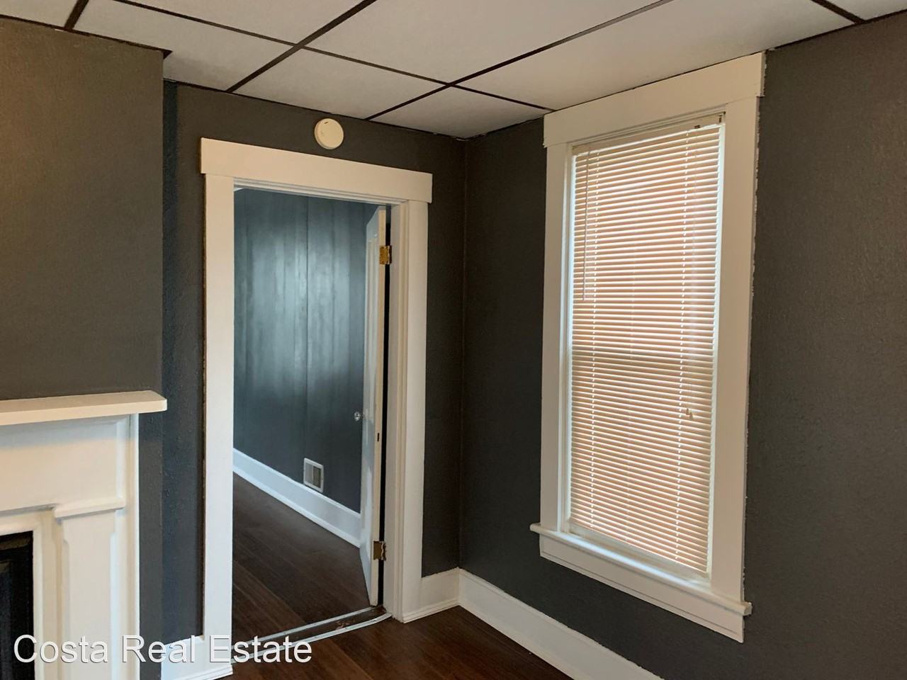 1612 Poplar Street - Photo 3 of 7