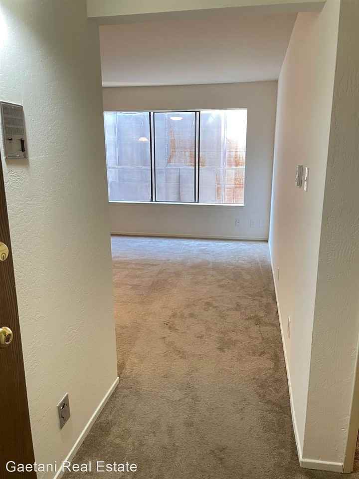 1915 Green Street (500r) - Photo 2 of 16