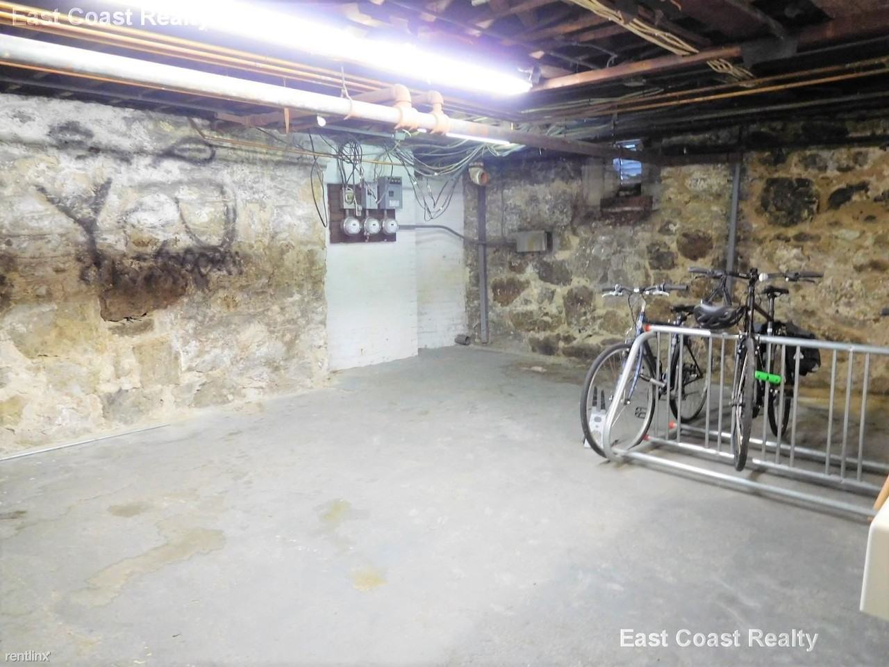 6 Ashford Ct - Photo 3 of 3