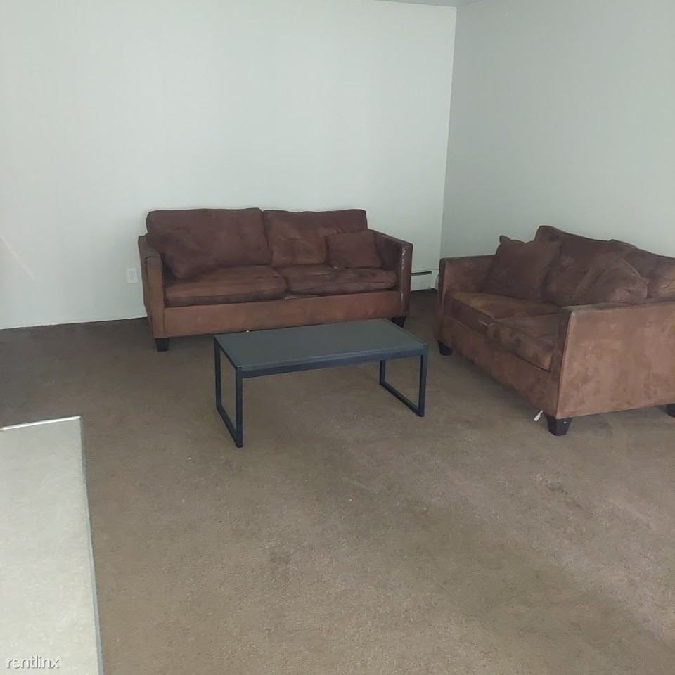 815 S State St - Photo 2 of 2