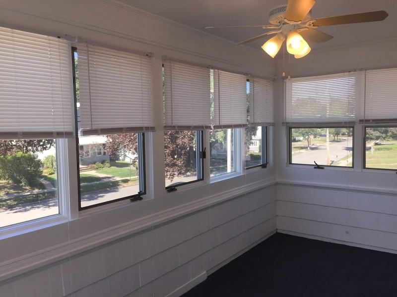 16 Park Pl - Photo 2 of 17