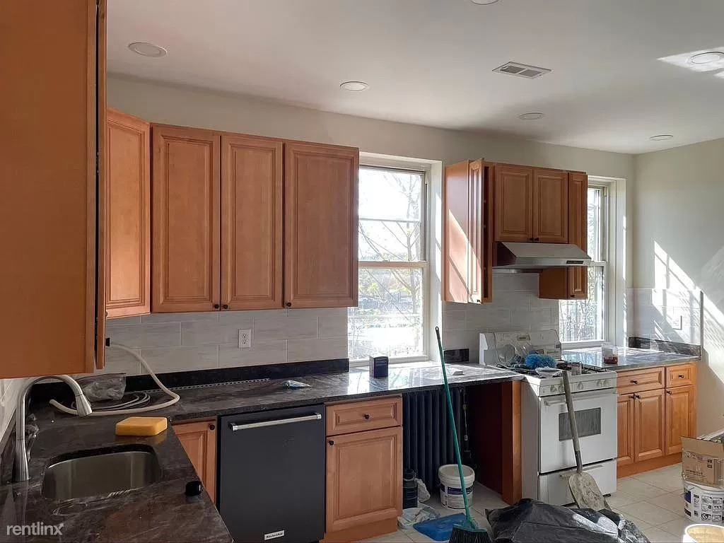 16 Copenger St - Photo 2 of 8