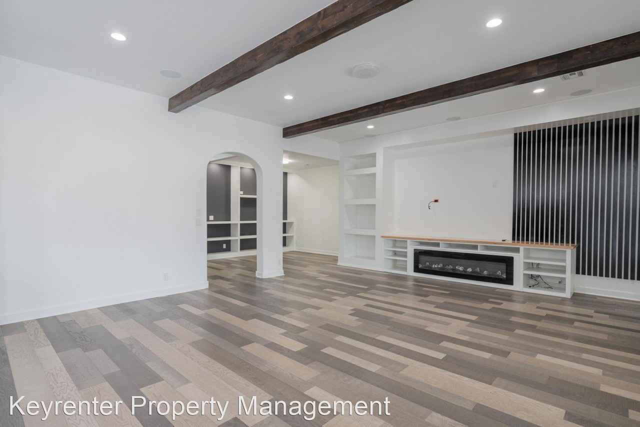 15509 E 88th St N - Photo 3 of 33