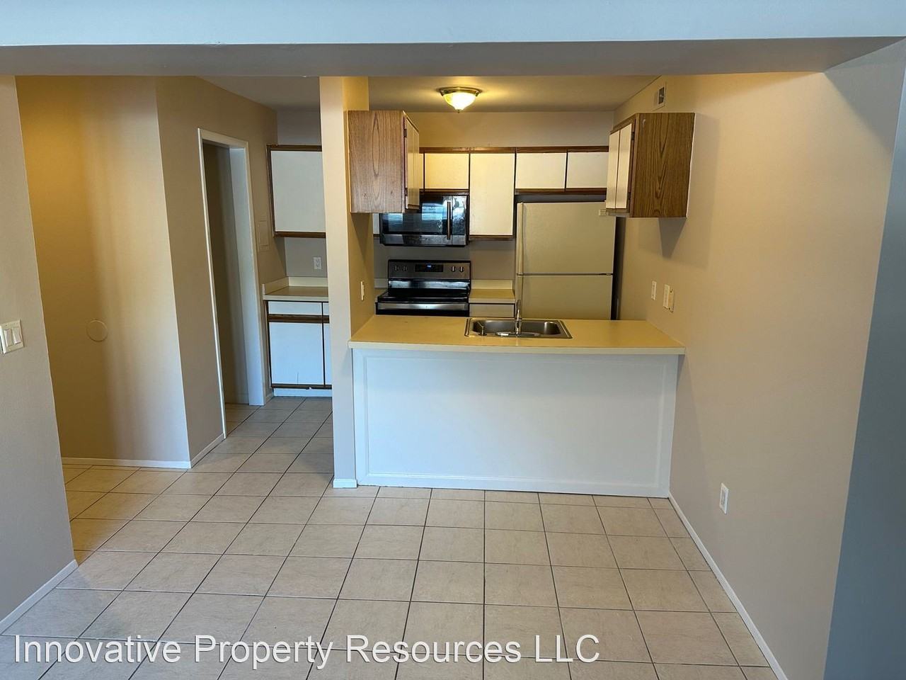 8709-8737 Candlewood Trl - Photo 2 of 25