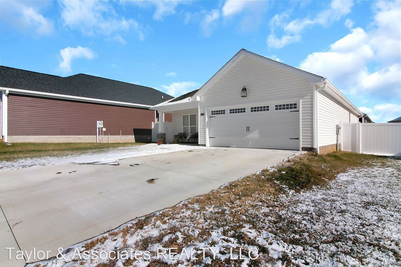 110 War Admiral Ct - Photo 3 of 27