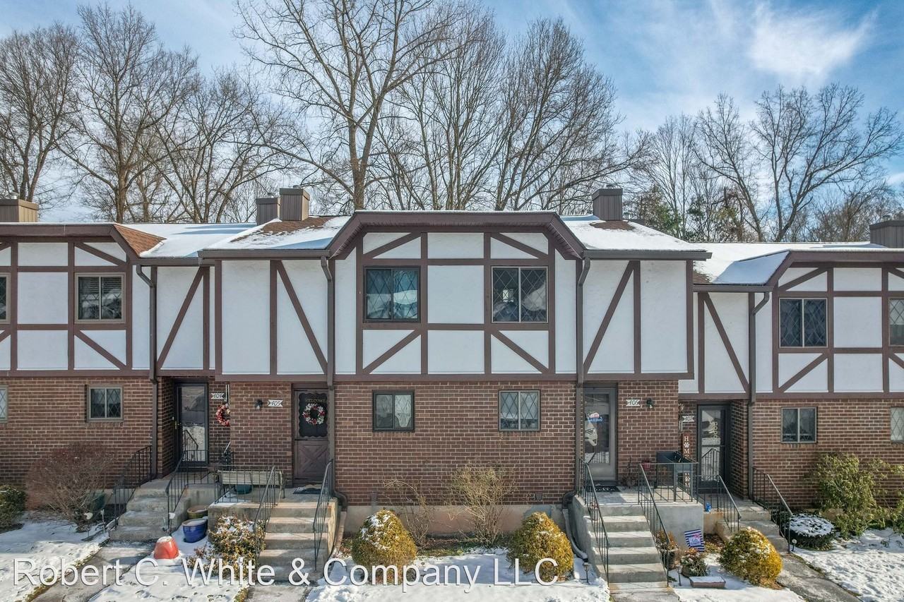 406 Cedar Hollow Dr #406 - Photo 2 of 30