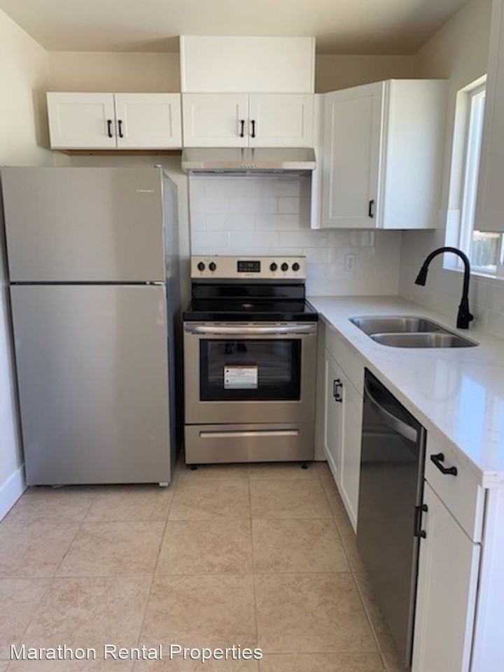 260-206 1/2 Buchanan St - Photo 3 of 9