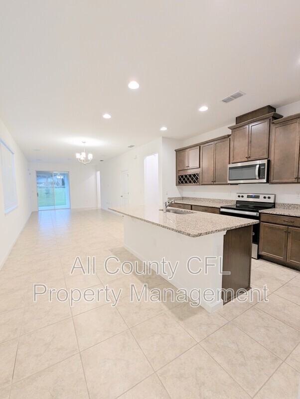4354 Davos Dr - Photo 4 of 20