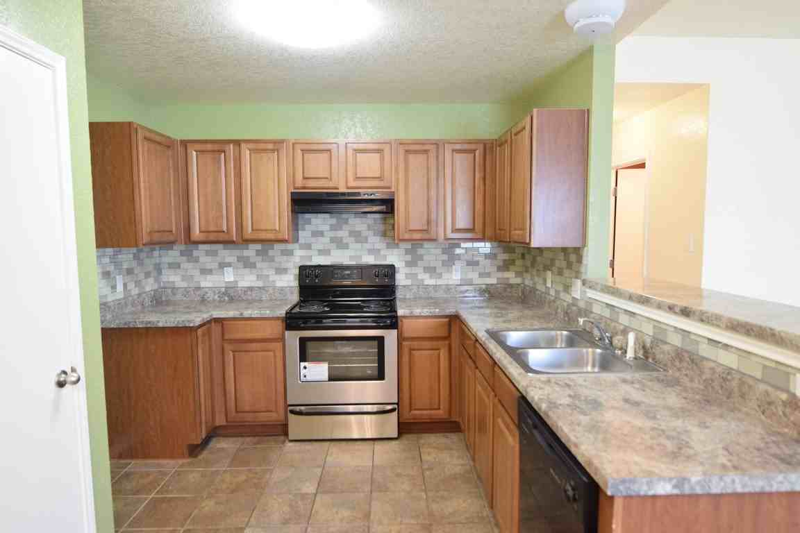 507 E Union - Photo 4 of 16
