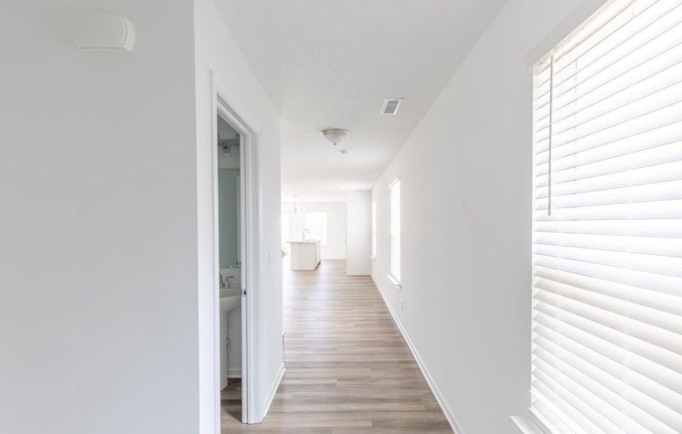 1111 Cobra Dr - Photo 2 of 15