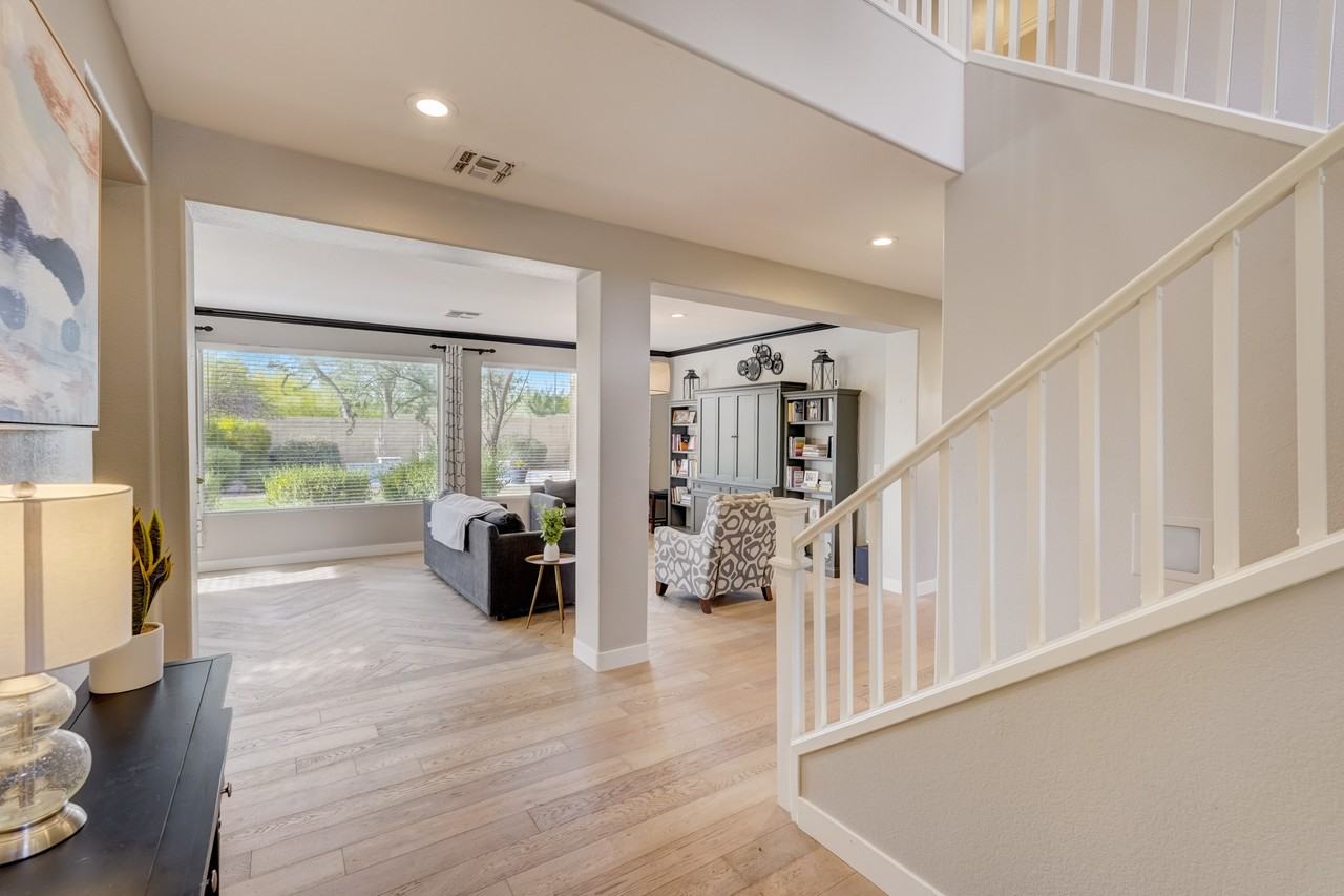 40844 N Union Trl - Photo 3 of 45