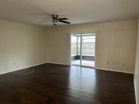 1915 Saginaw Ct - Photo 1 of 1