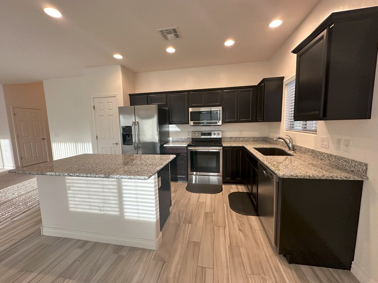 6257 W Yew Pine Way - Photo 6 of 19