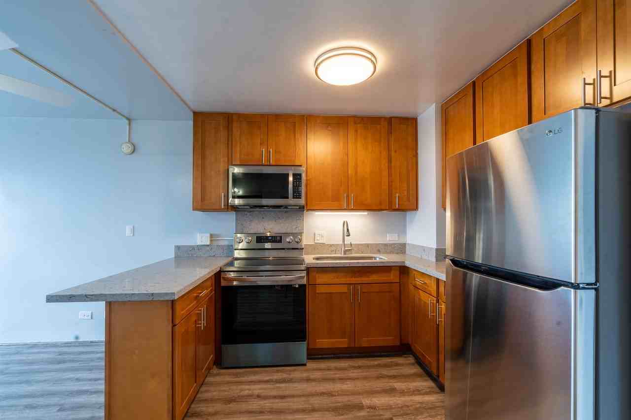 3045 Ala Napuaa Pl - 1Apt 1318 #1 - Photo 3 of 46