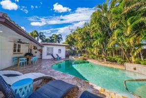 featured image of 5801 Ne 18th Ter