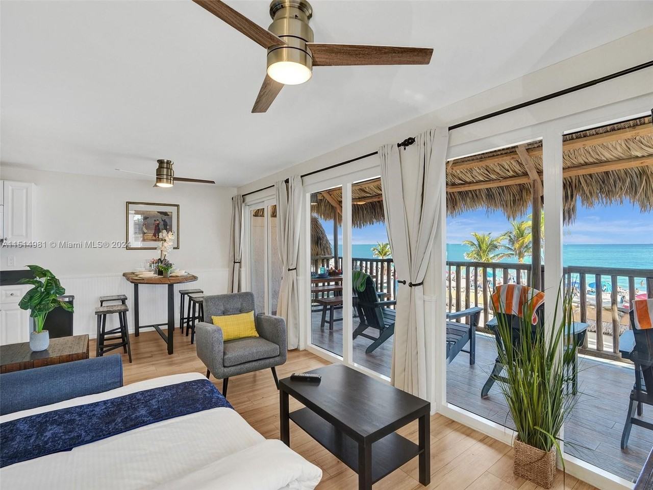 900 N Surf Rd #2 - Photo 3 of 48