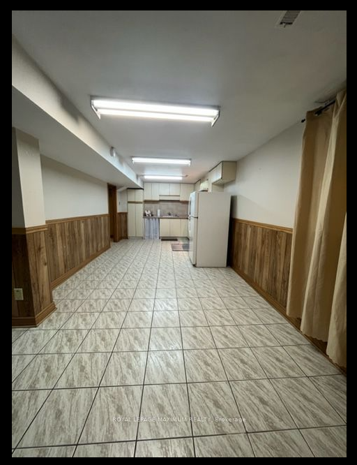 48 Plowshare Crescent - Photo 3 of 6