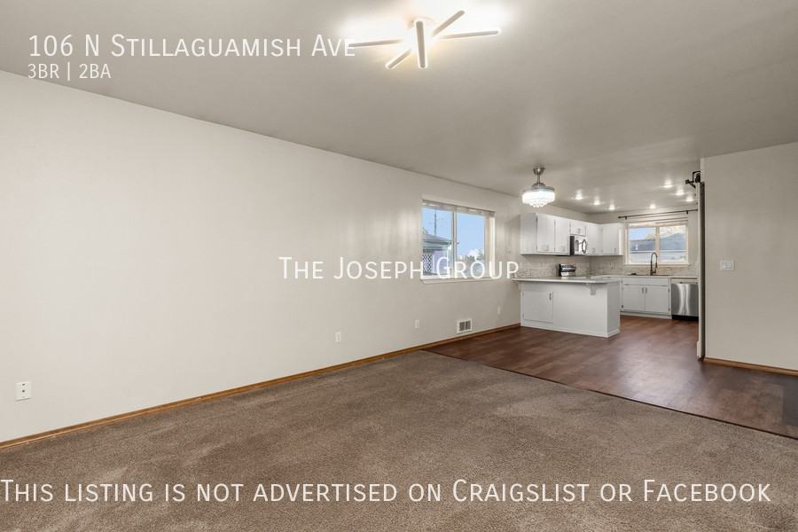 106 N Stillaguamish Ave - Photo 2 of 38