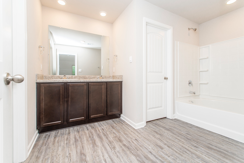 18176 Fox Hollow Loop - Photo 2 of 10