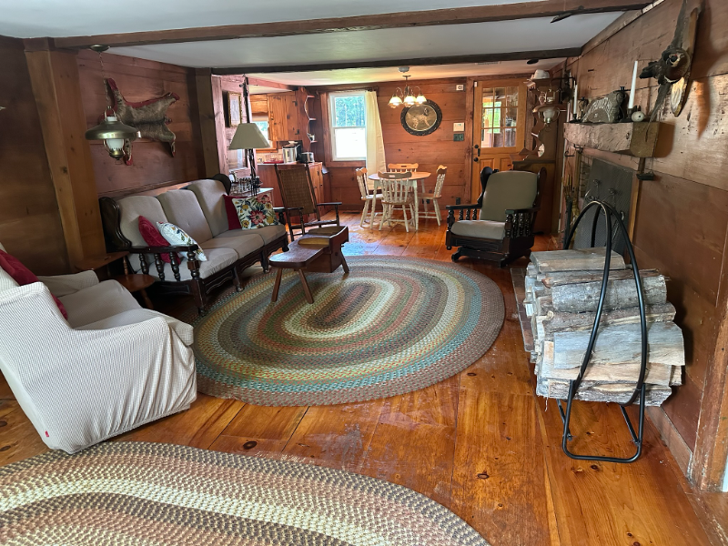 251 West St - Photo 3 of 42