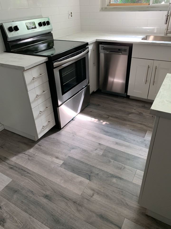 951 E Main St Welland, ON L3B 3Z2 - Photo 3 of 21