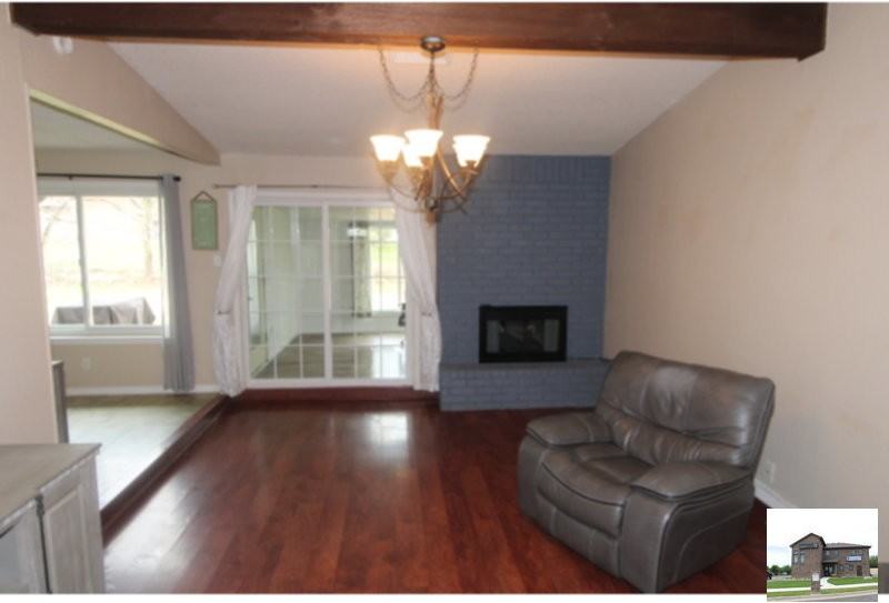211 E Hogan Dr - Photo 2 of 24