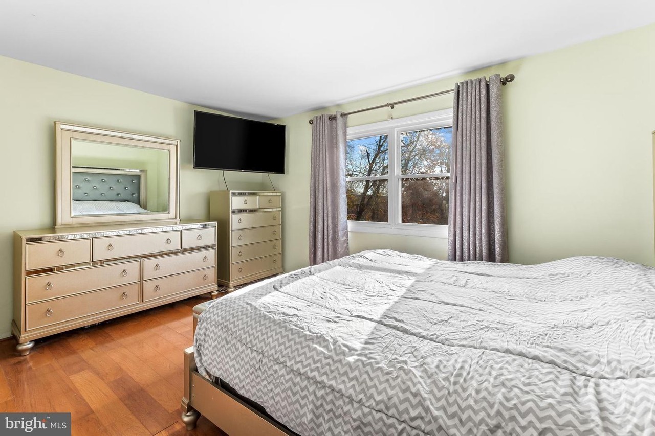 8833 Trimble Way #8833 - Photo 3 of 15