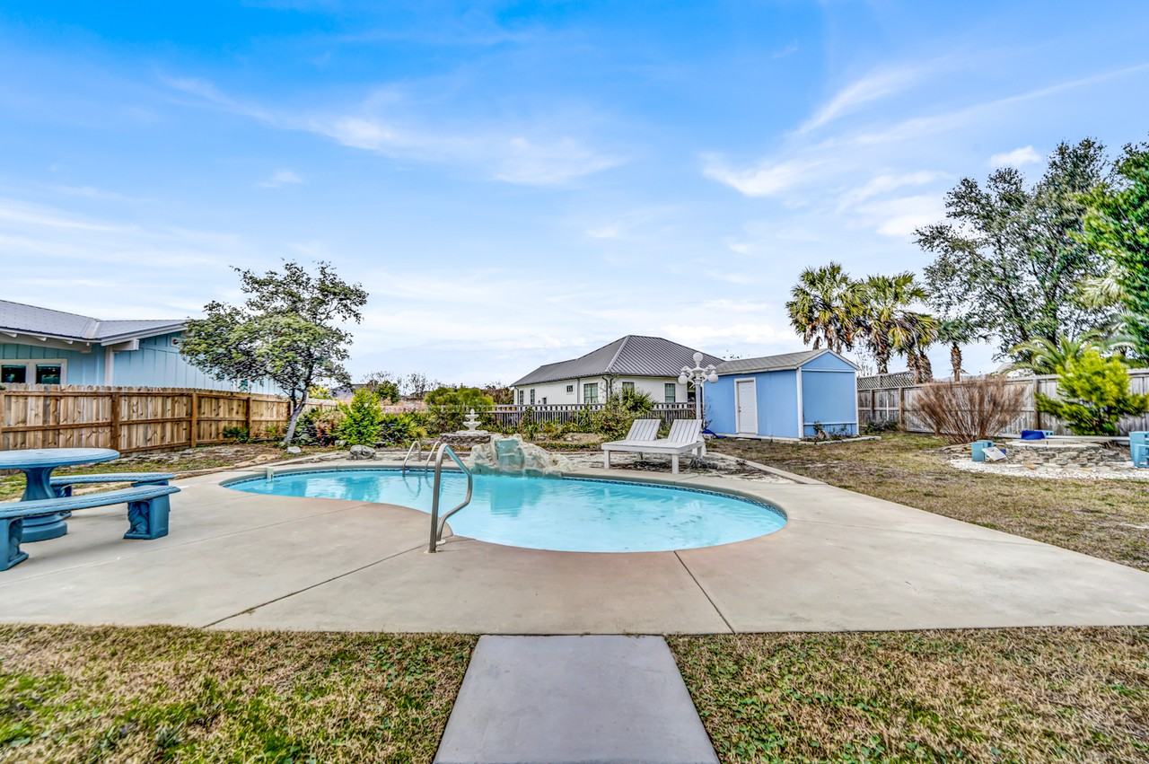 212 Nancy Ave #NA - Photo 2 of 19