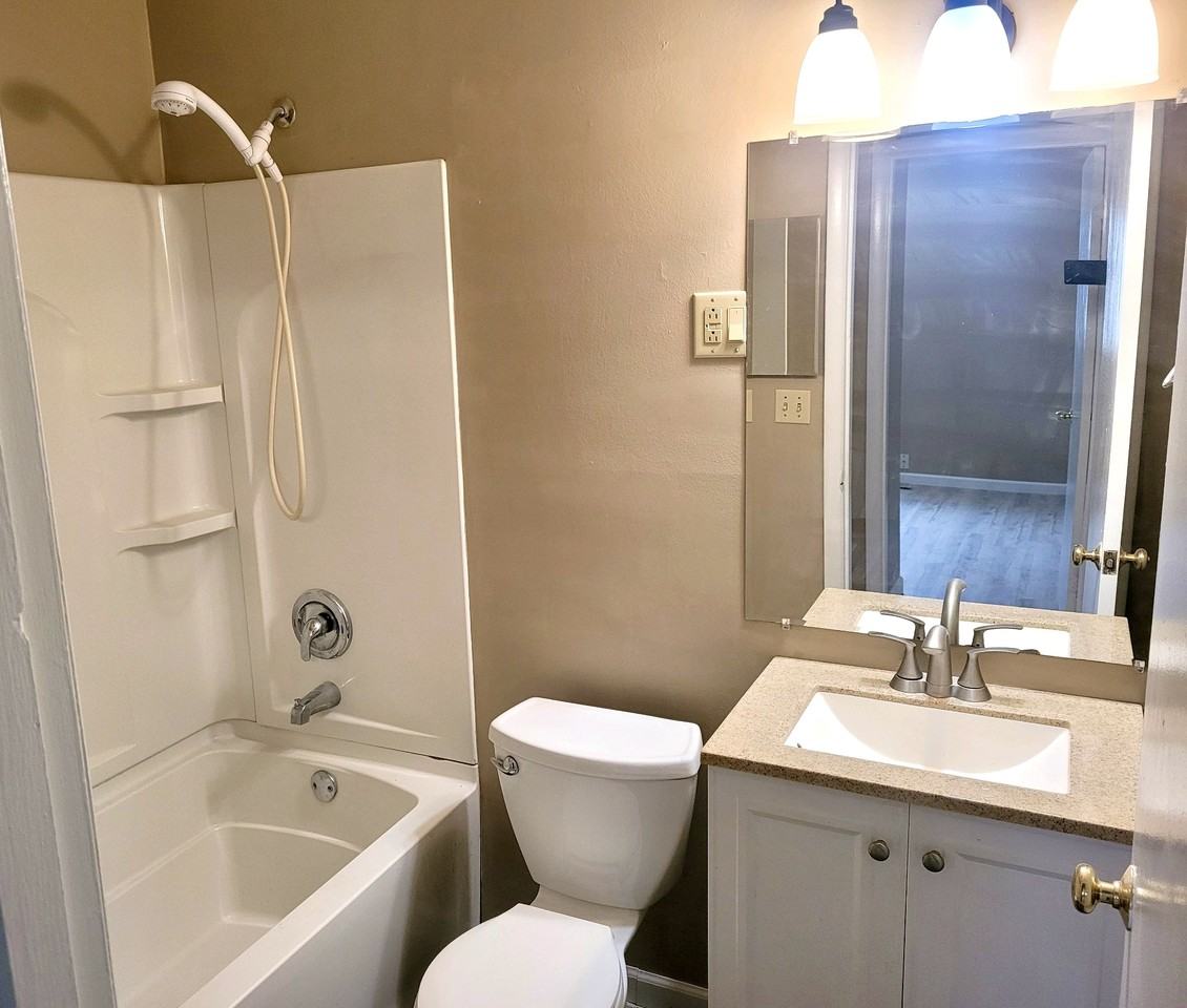 303 Gumwood Rd #A - Photo 2 of 5