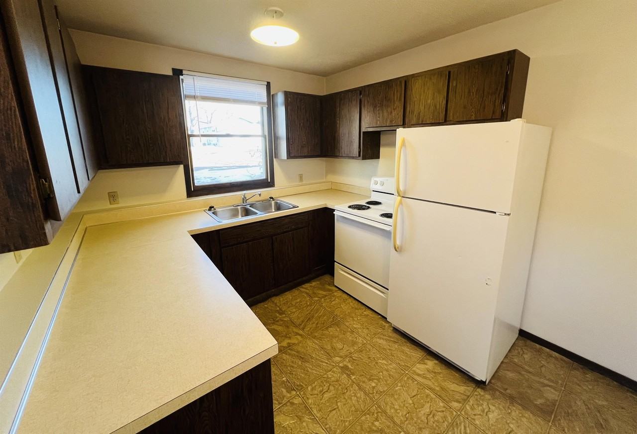 508 N Kline St #4 - Photo 5 of 12