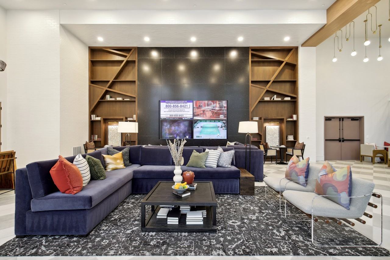 The Knox - Photo 6 of 35