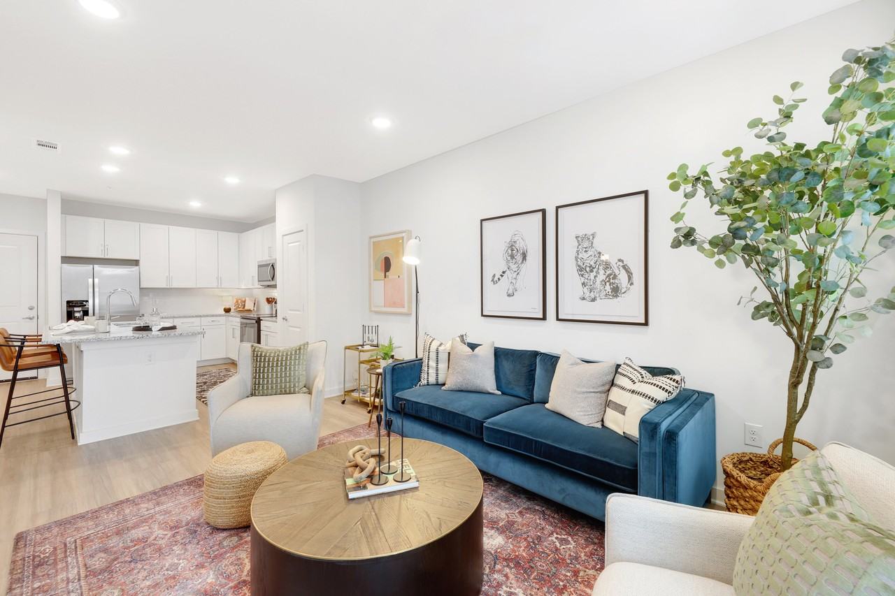 The Knox - Photo 2 of 35