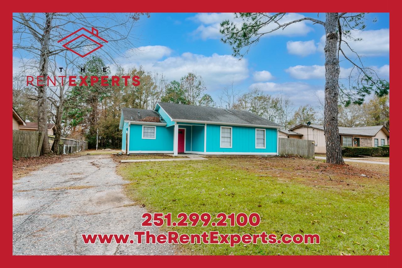 784 Trailwood Drive East - Photo 3 of 17