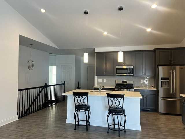 452 Dawns End - Photo 2 of 17