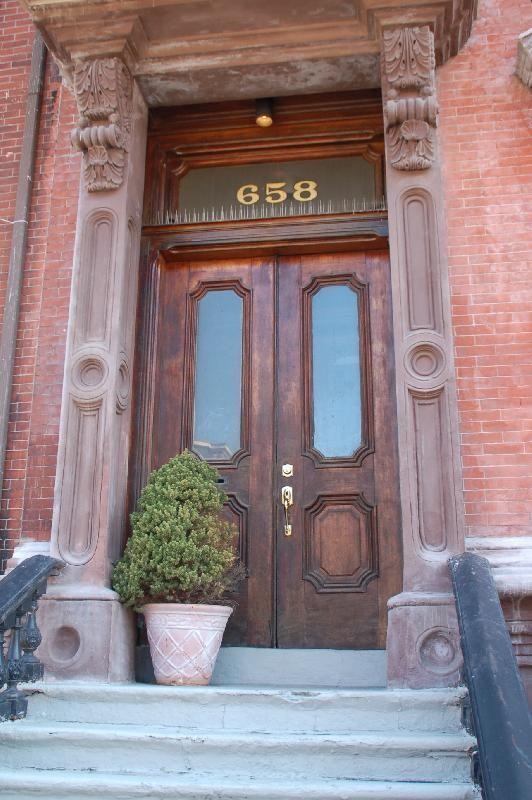 658 Massachusetts Ave #6 - Photo 5 of 49