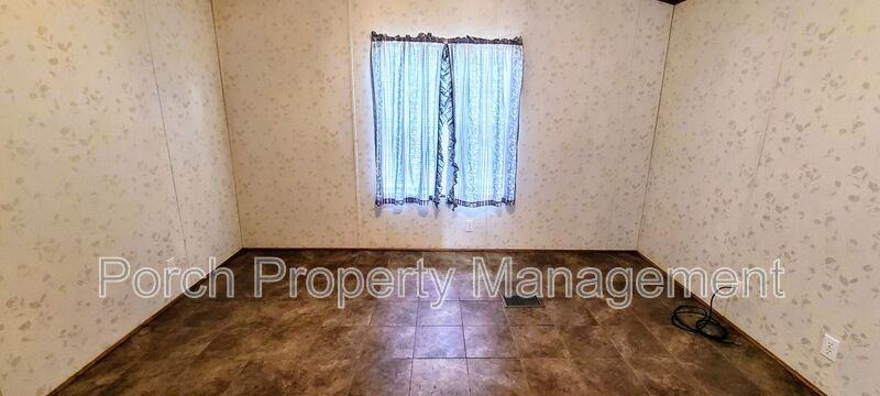 7318 Hayward Ave #P30 - Photo 7 of 18
