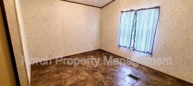 7318 Hayward Ave #P30 - Photo 6 of 18