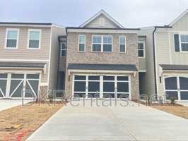 featured image of 5333 Melbourne Ln