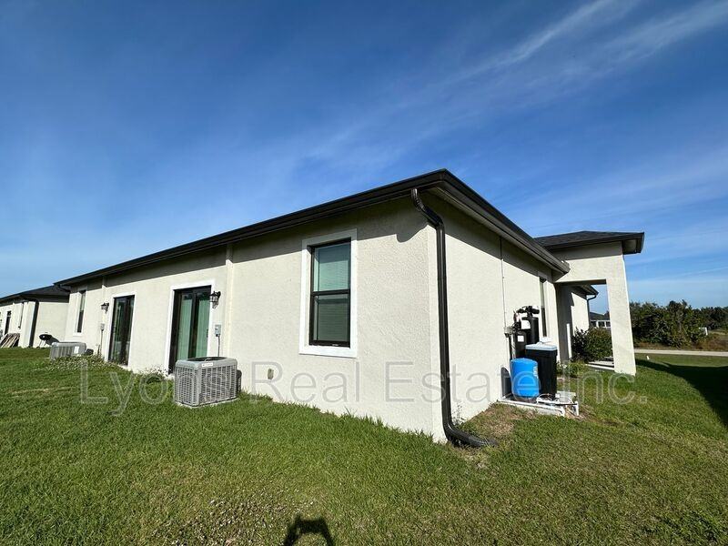 454 Grant Blvd - Photo 3 of 22