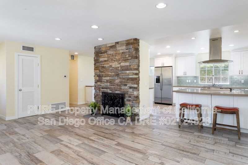 3426 Stadium Pl - Photo 4 of 17