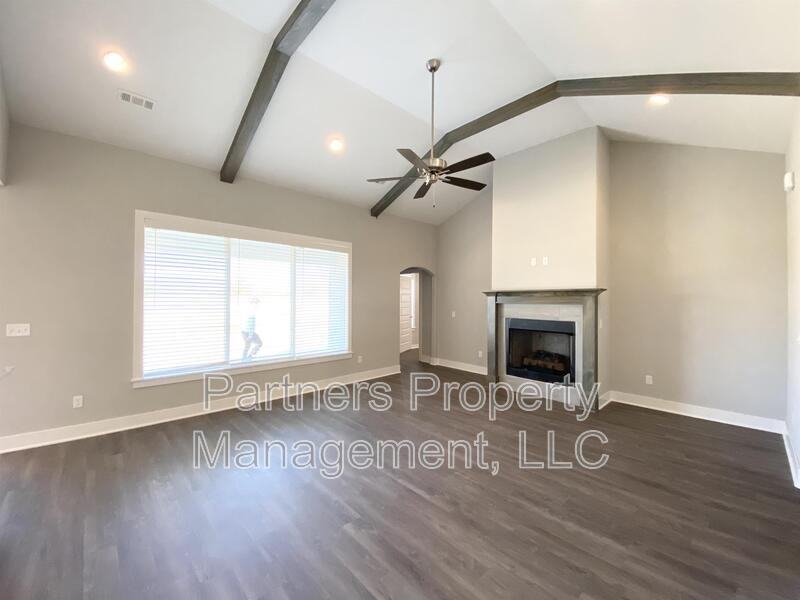 229 New York Ave - Photo 2 of 20