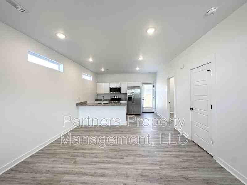 1070 Boardwalk - Photo 6 of 26