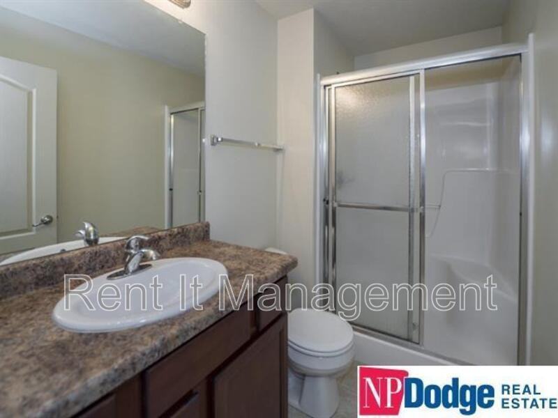 4701 Navenue - Photo 7 of 16