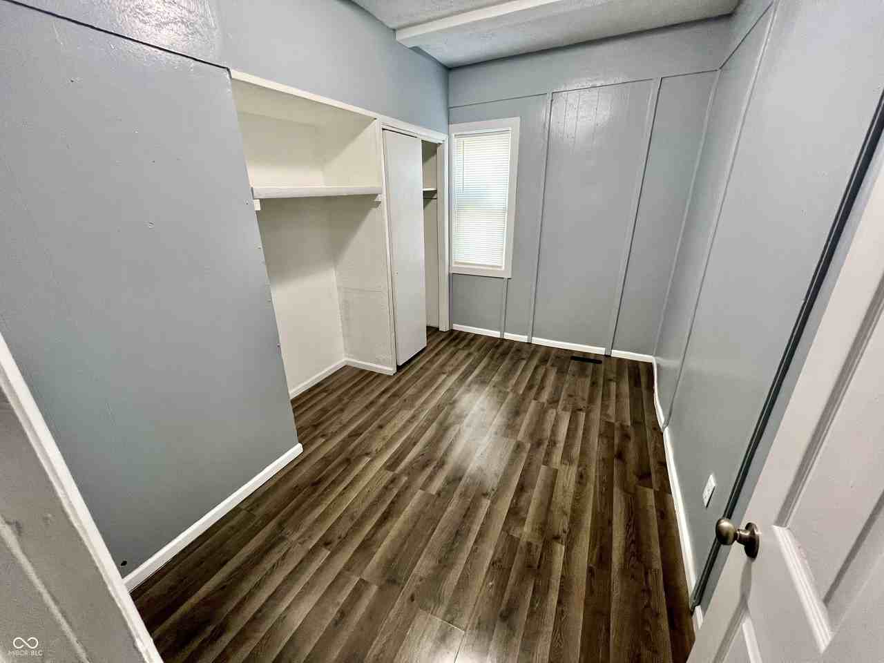 953 N Oakland Ave #A - Photo 5 of 9