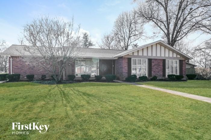 37 Steeple Hill Ln - Photo 2 of 15