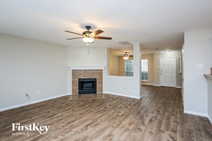 12600 Panorama Dr - Photo 2 of 15