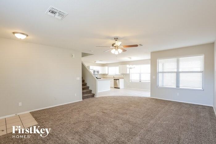 2767 E Cherry Hills Dr - Photo 3 of 15