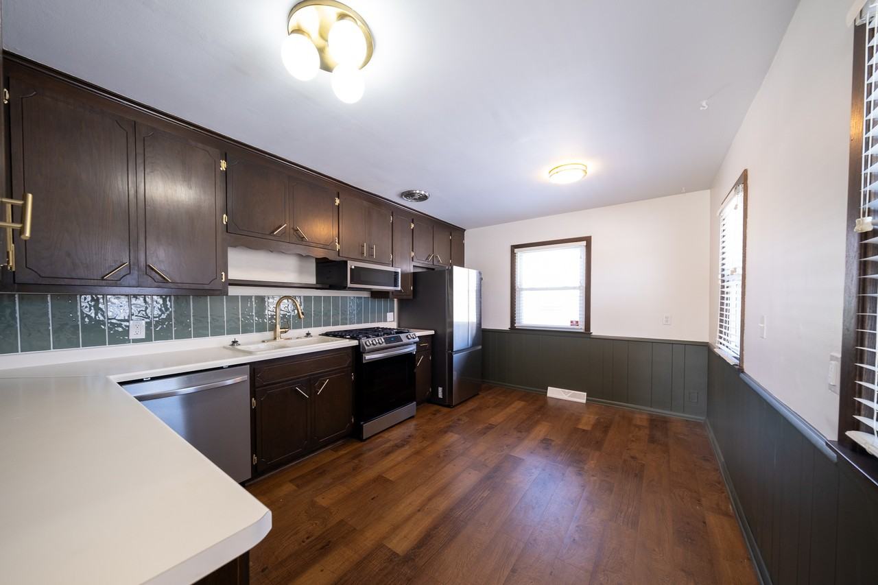 130 W 86th St #1 - Photo 3 of 30